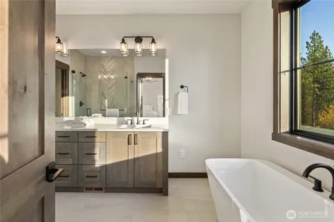 $1,495,000 | 120 Owl Ridge Drive, Cle Elum, WA 98922