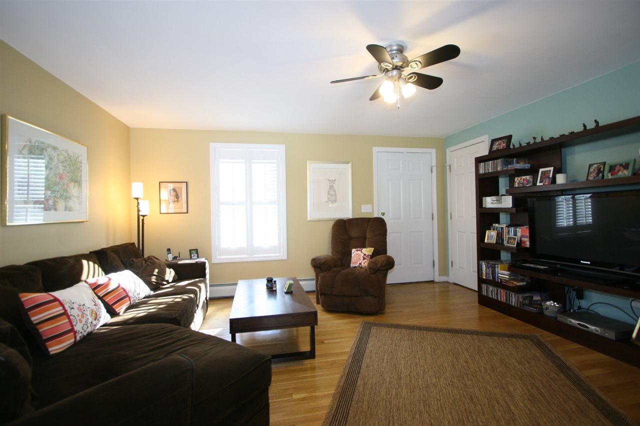 267 Reservoir Road Farmington, NH 03835 - Photo 8 of 40