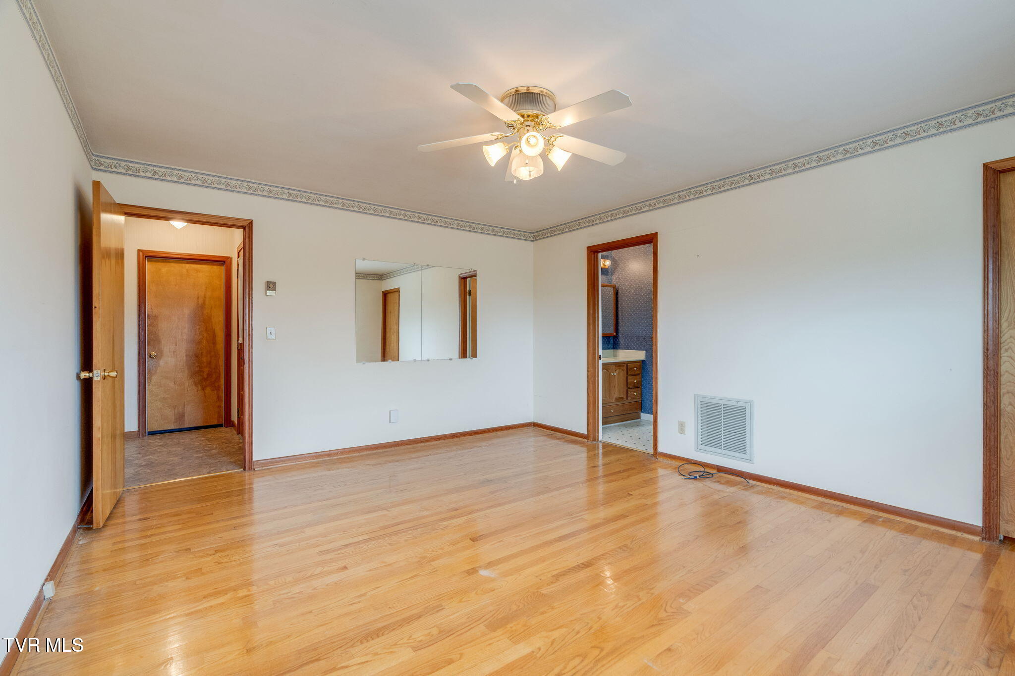1763 Sylvan Hill Road Elizabethton, TN 37643 - Photo 20 of 55 020