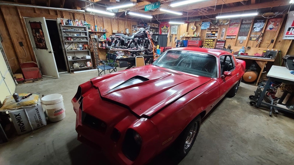 769 N Road Hardwick, MA 01037 - Photo 21 of 25 a room with lots of wooden furniture