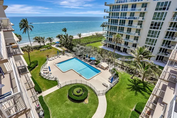 $399,900 | 1069 Hillsboro Mile, Unit 705, Hillsboro Beach, FL 33064