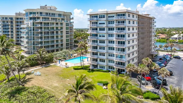 $399,900 | 1069 Hillsboro Mile, Unit 705, Hillsboro Beach, FL 33064