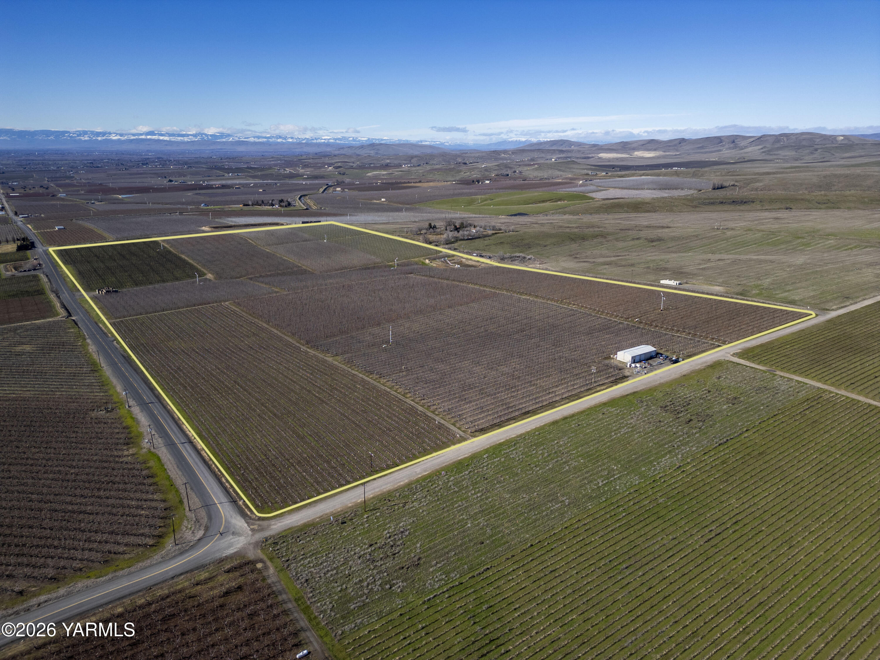 120 Barbee Road Zillah, WA 98953 - Photo 13 of 25 Home 5
