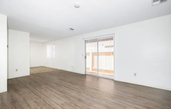 $699,000 | 426 Sacramento Avenue, Spring Valley, CA 91977