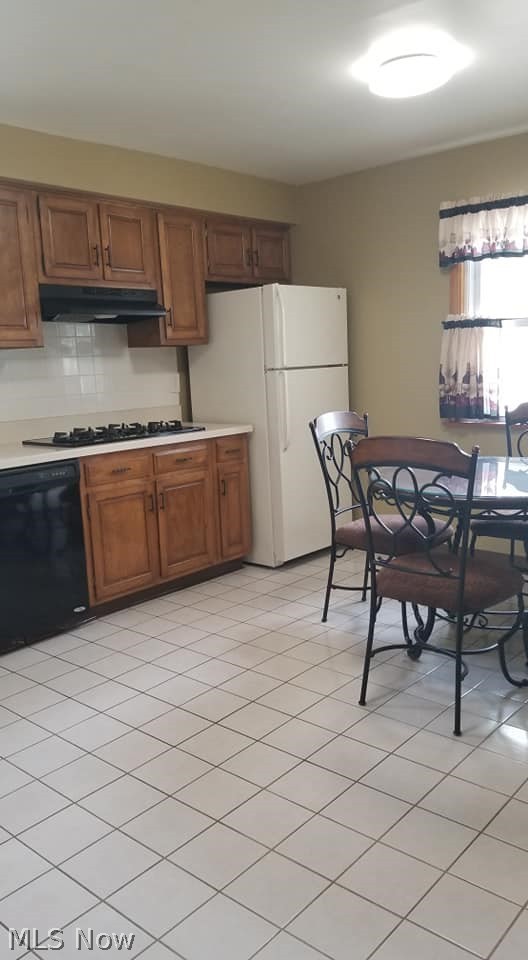 3400 Dentzler Road Parma, OH 44134 - Photo 16 of 35
