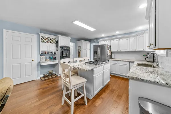 $650,000 | 1758 North 44th Road, Leland, IL 60531
