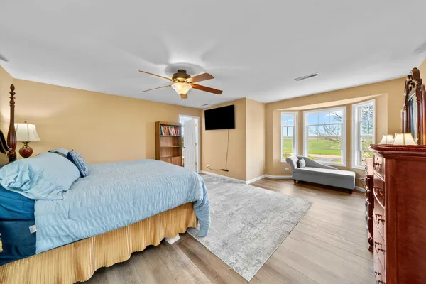 $650,000 | 1758 North 44th Road, Leland, IL 60531