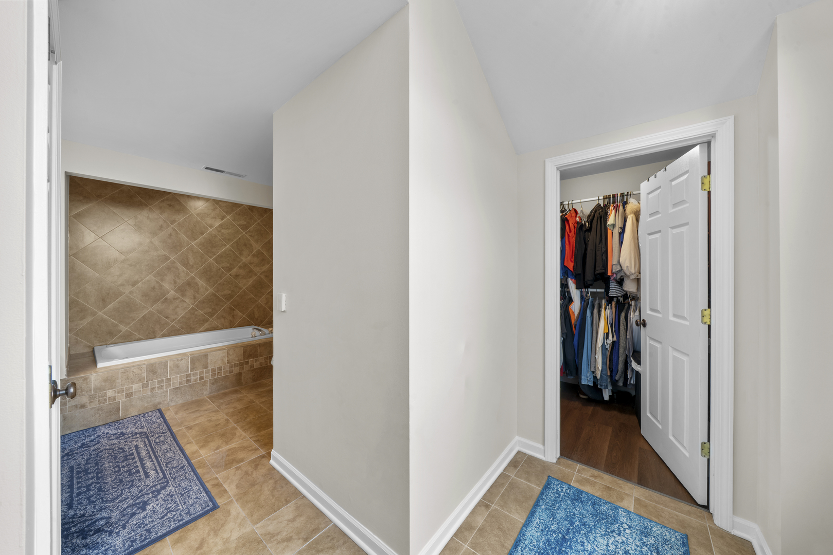 1758 North 44th Road Leland, IL 60531 - Photo 21 of 43