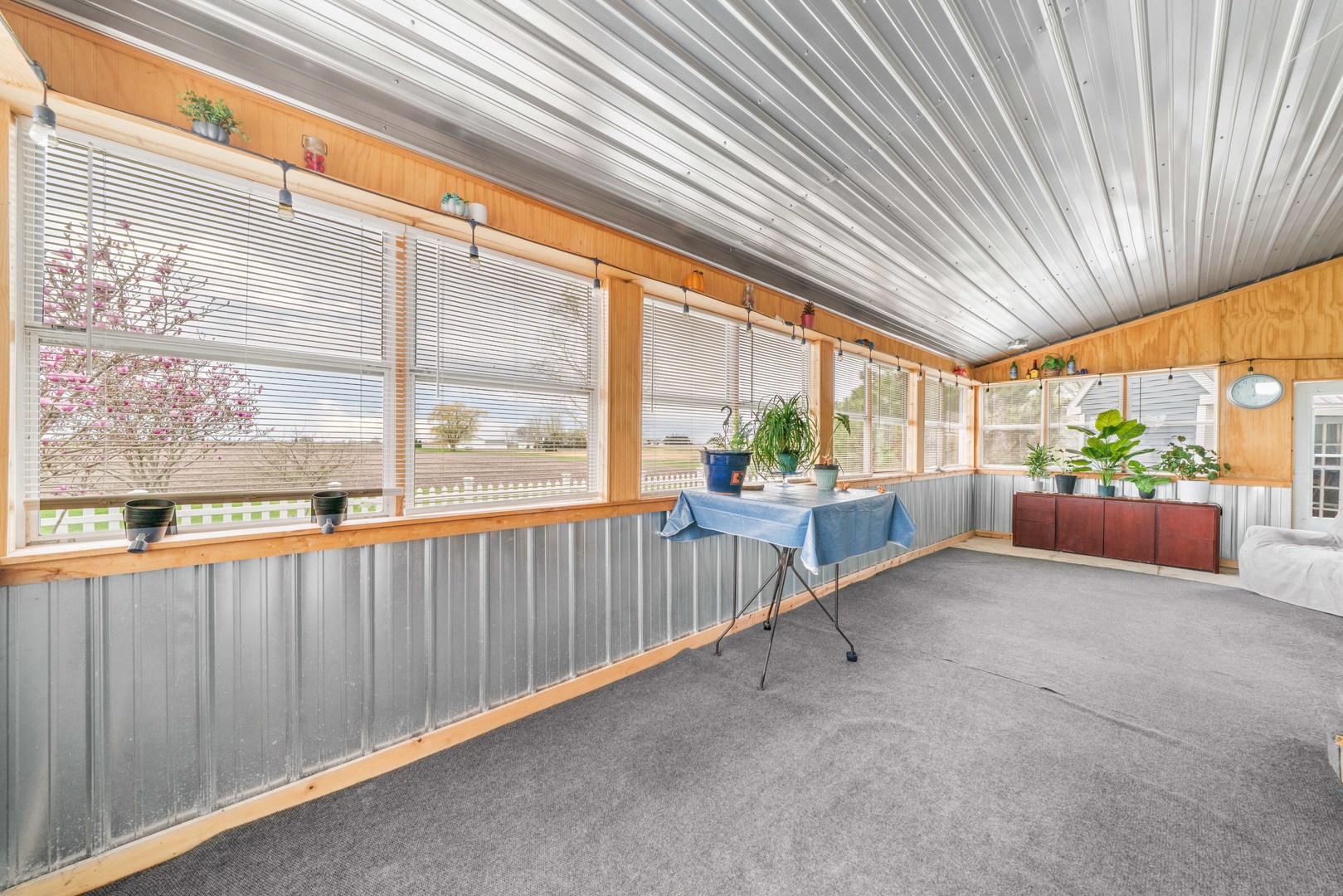 1758 North 44th Road Leland, IL 60531 - Photo 34 of 43