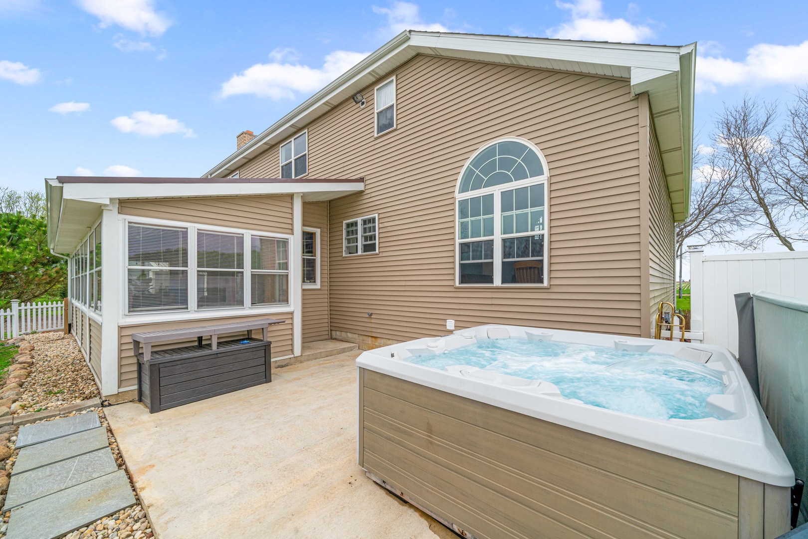 1758 North 44th Road Leland, IL 60531 - Photo 38 of 43