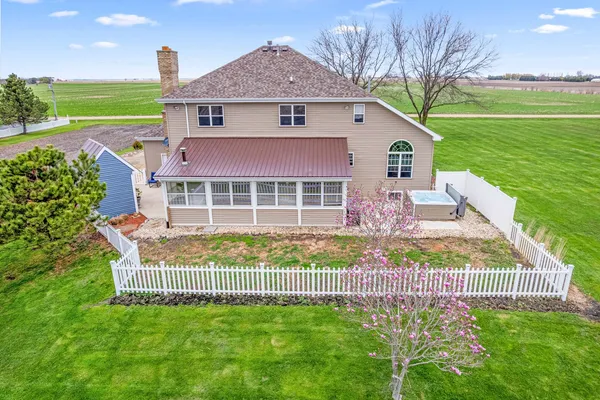 $650,000 | 1758 North 44th Road, Leland, IL 60531