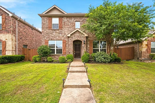 $294,800 | 3015 Cassinia Parkway, Heartland, TX 75126