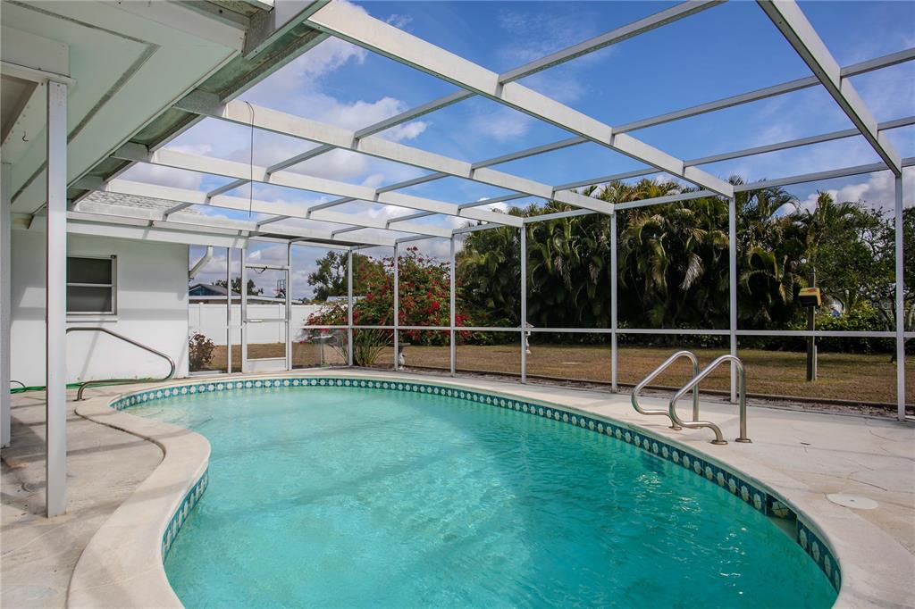 2123 South Beneva Road Sarasota, FL 34232 - Photo 38 of 65