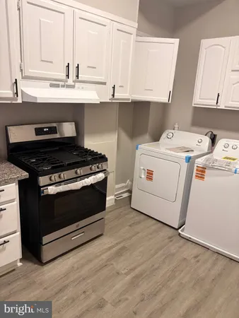 $2,100 | 2913 Parkwood Avenue, Baltimore, MD 21217