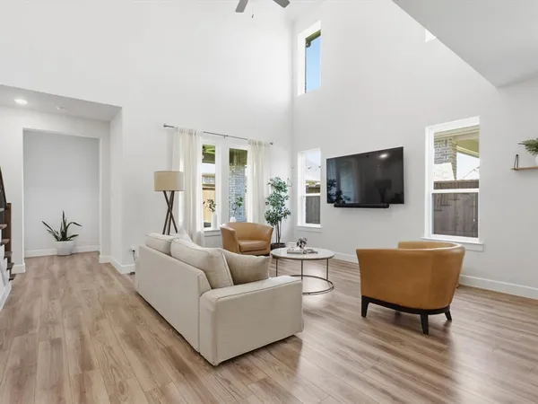 $575,000 | 972 Rebecca Drive, Allen, TX 75013