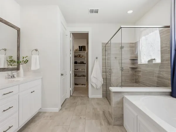 $575,000 | 972 Rebecca Drive, Allen, TX 75013