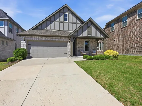 $575,000 | 972 Rebecca Drive, Allen, TX 75013