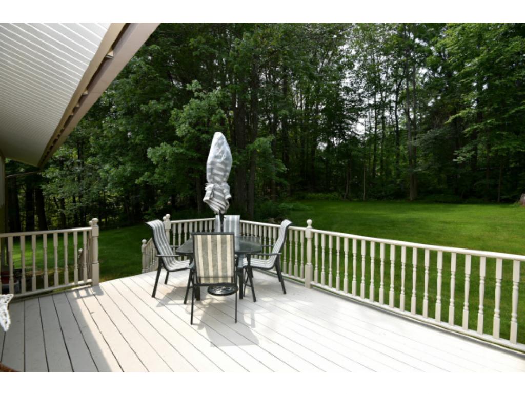38 Holbrook Road Bedford, NH 03110 - Photo 23 of 30