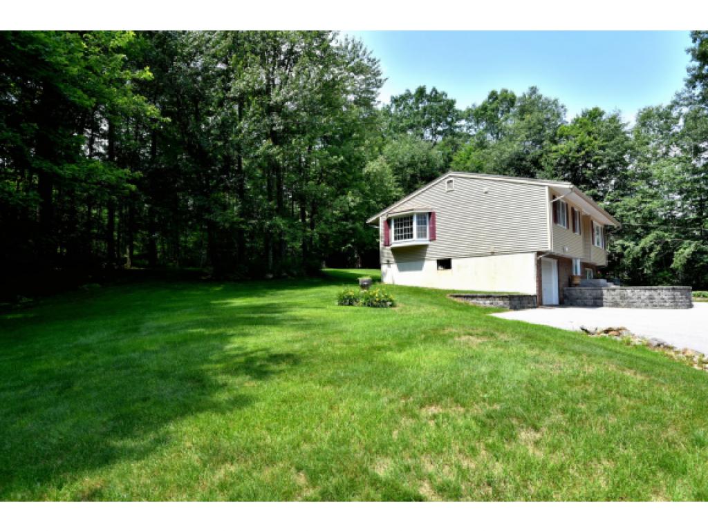 38 Holbrook Road Bedford, NH 03110 - Photo 26 of 30