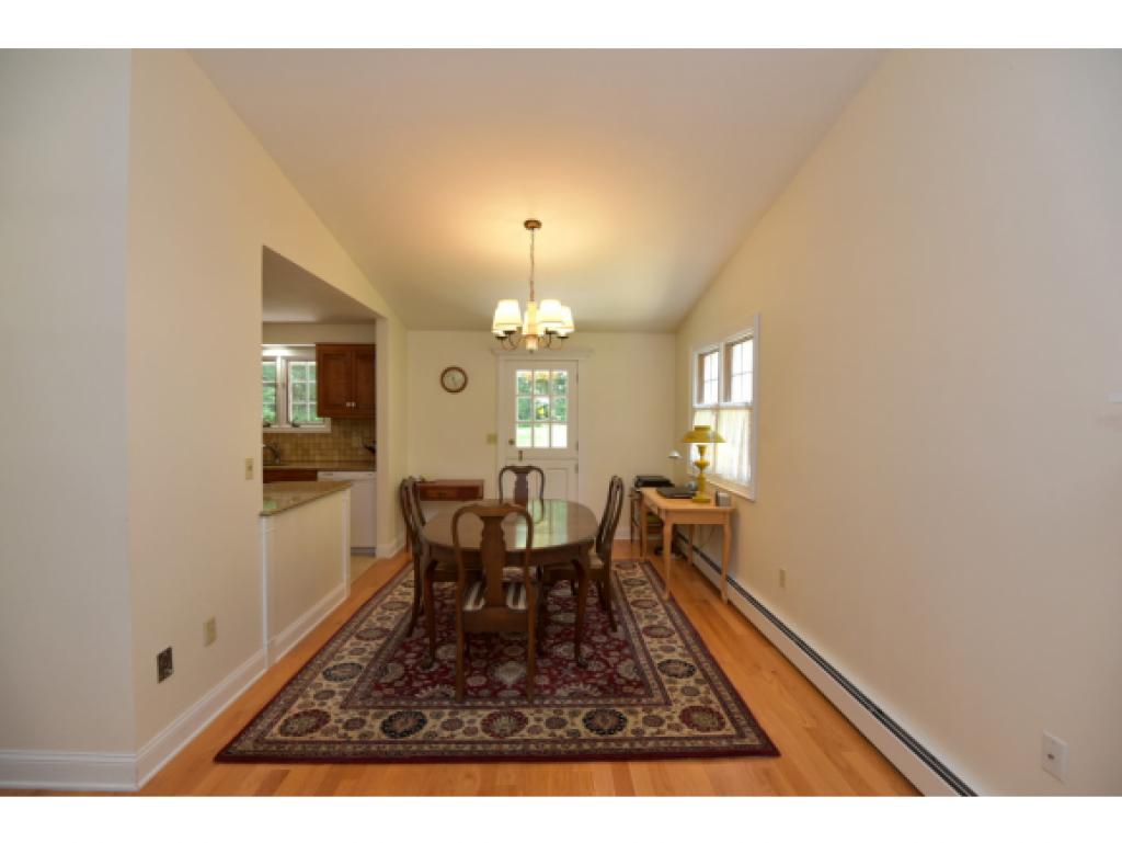 38 Holbrook Road Bedford, NH 03110 - Photo 6 of 30