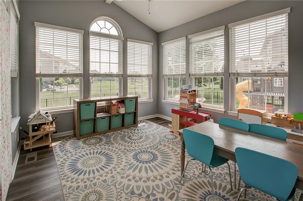 10299 Ranford Boulevard Fishers, IN 46040 - Photo 19 of 51 Gallery Image 19