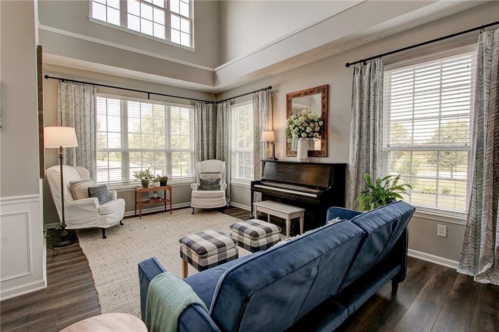 10299 Ranford Boulevard Fishers, IN 46040 - Photo 7 of 51 Gallery Image 7