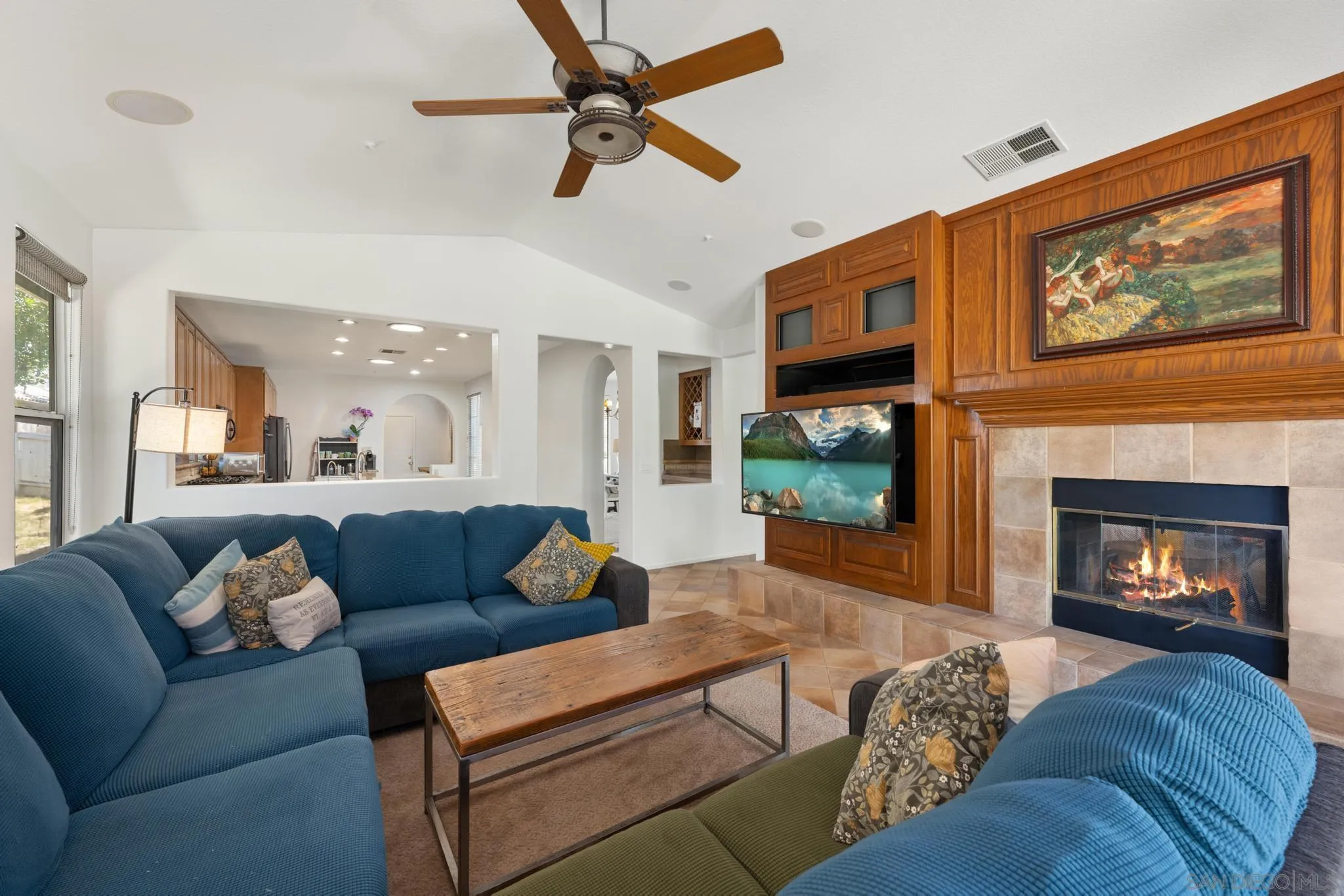 23623 Isla Del Rey Ramona, CA 92065 - Photo 13 of 52 Gallery Image 13