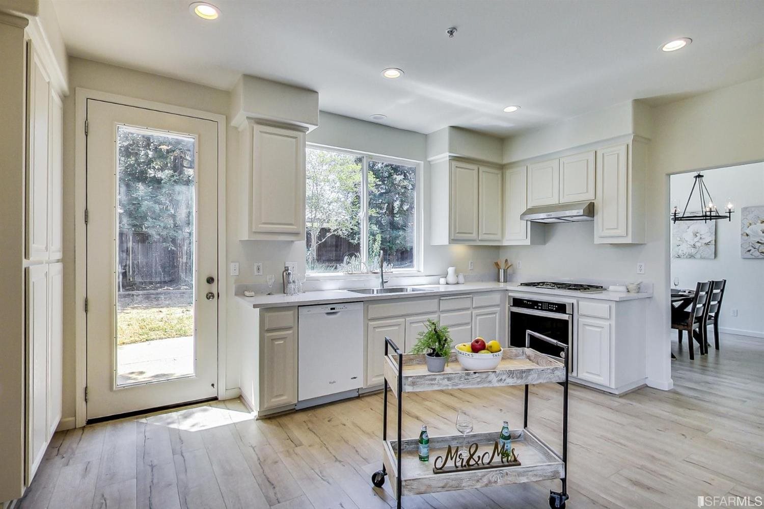 636 Ridgecrest Circle Livermore, CA 94551 - Photo 13 of 38 Gallery Image 13