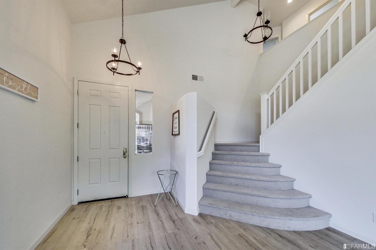 636 Ridgecrest Circle Livermore, CA 94551 - Photo 3 of 38 Gallery Image 3