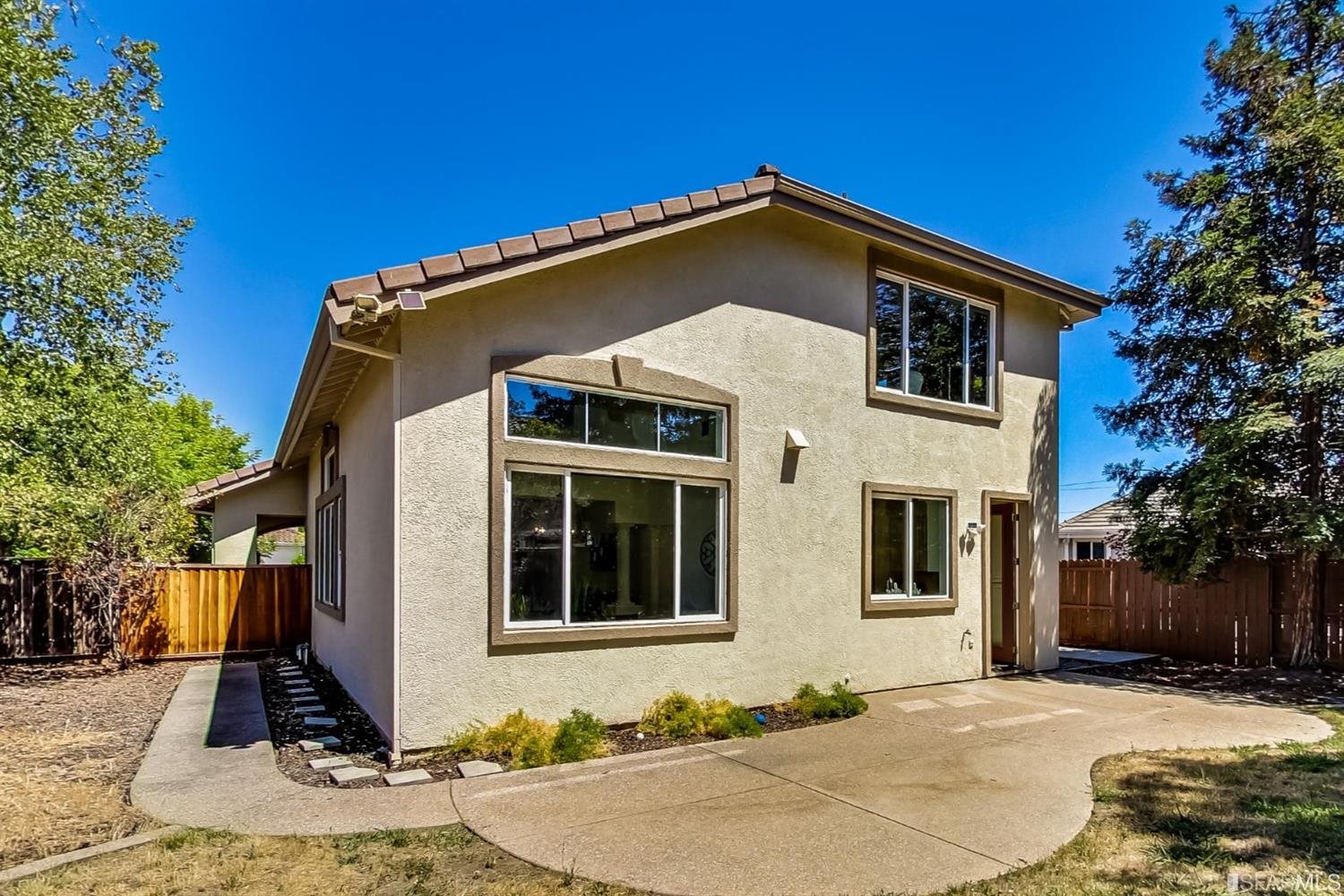 636 Ridgecrest Circle Livermore, CA 94551 - Photo 32 of 38 Gallery Image 32