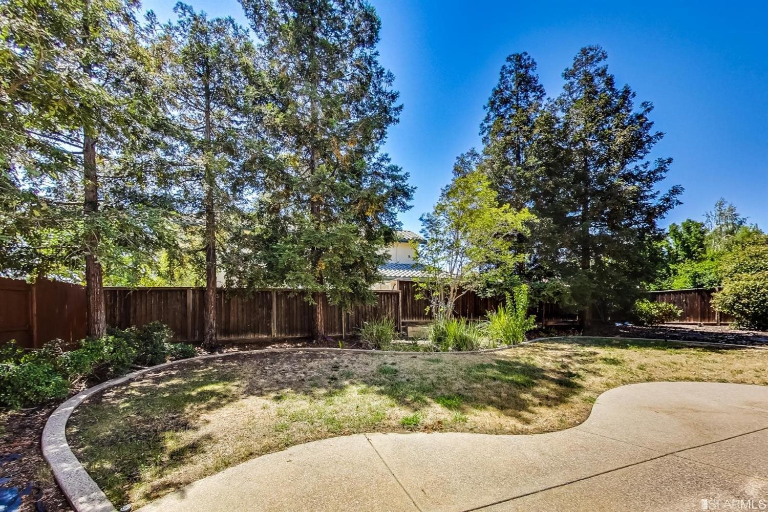 636 Ridgecrest Circle Livermore, CA 94551 - Photo 33 of 38 Gallery Image 33