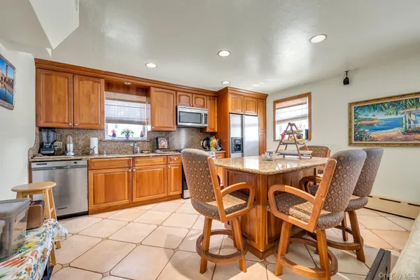 $1,599,000 | 138-10 11th Avenue | Whitestone