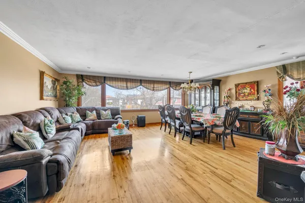 $1,599,000 | 138-10 11th Avenue | Whitestone