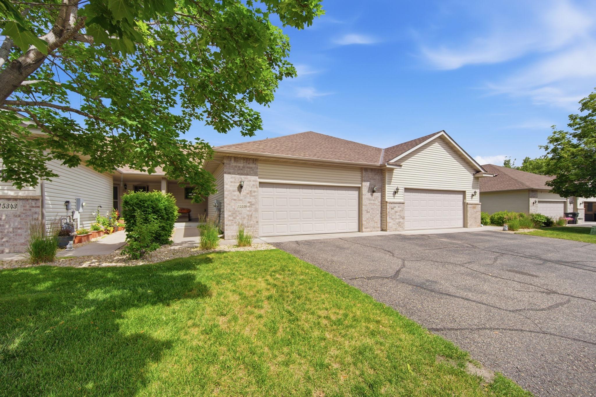 15339 Radium Way Northwest Anoka, MN 55303 - Photo 2 of 32
