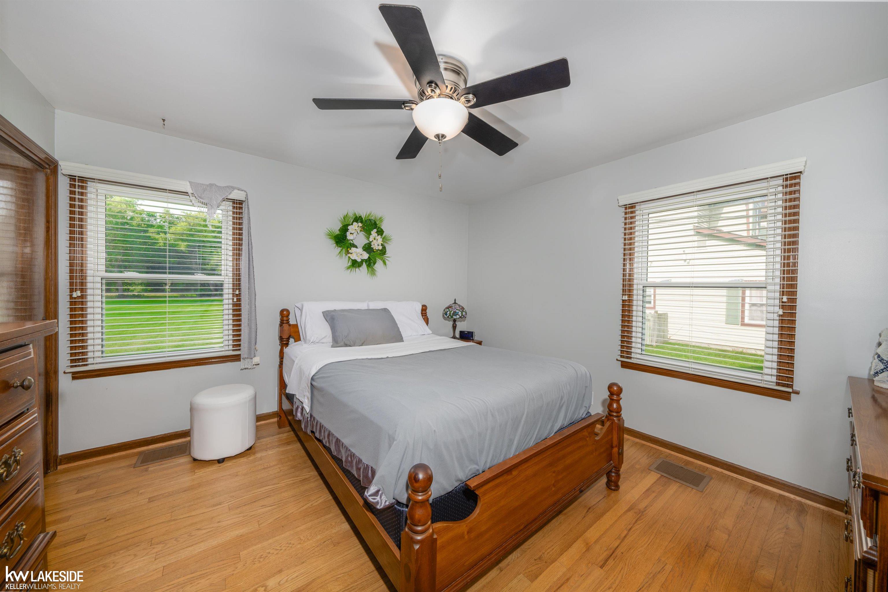 32794 Sutton Road New Baltimore, MI 48047 - Photo 22 of 32 Main level