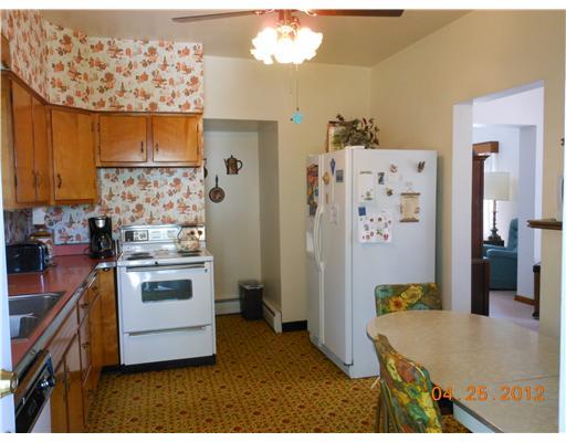 512 North 5th Street Apollo, PA 15613 - Photo 4 of 10 Kitchen. Great, eat-in kitchen with access to rear back porch