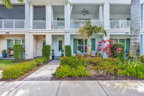$850,000 | 3024 Franklin Place, Palm Beach Gardens, FL 33418