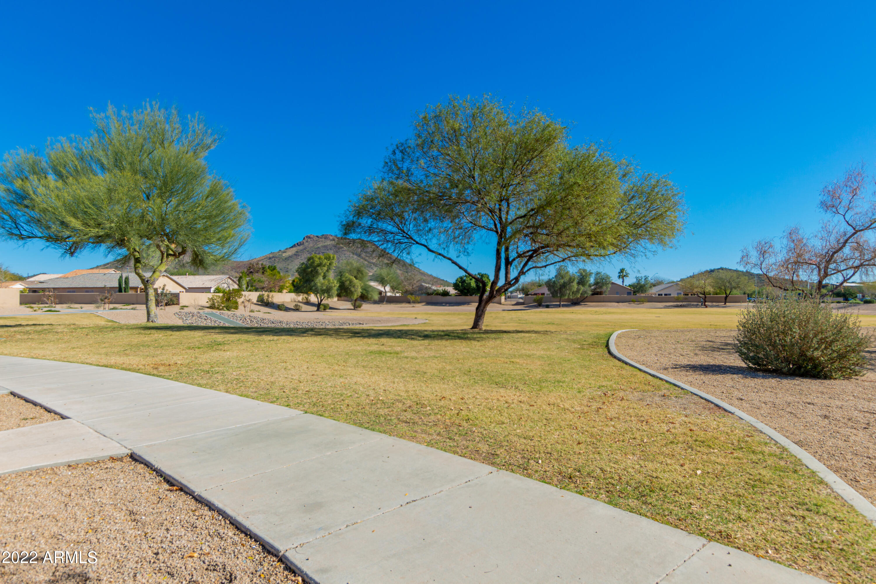 6520 West Briles Road Phoenix, AZ 85083 - Photo 44 of 64 46 - Briles