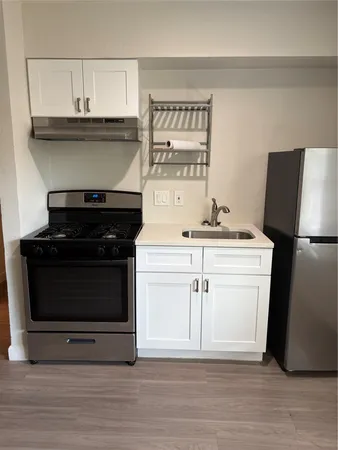 $875 | 4501 Speedway, Unit 101, Austin, TX 78751