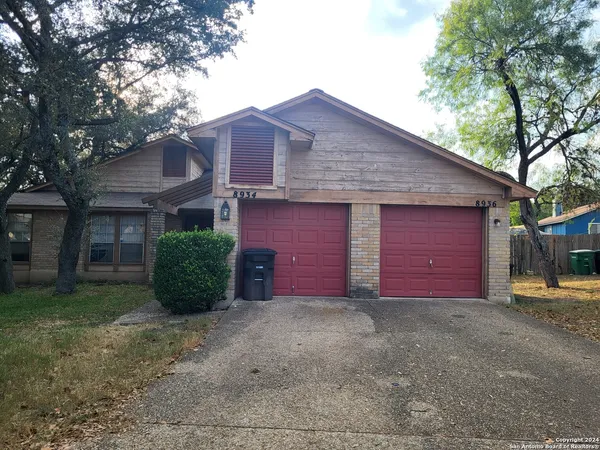 $1,185 | 8936 Golden Brook, San Antonio, TX 78250