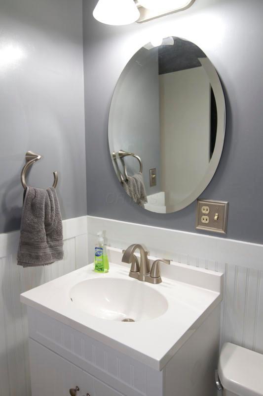 421 Chase Road Columbus, OH 43214 - Photo 13 of 26 Gallery Image 13