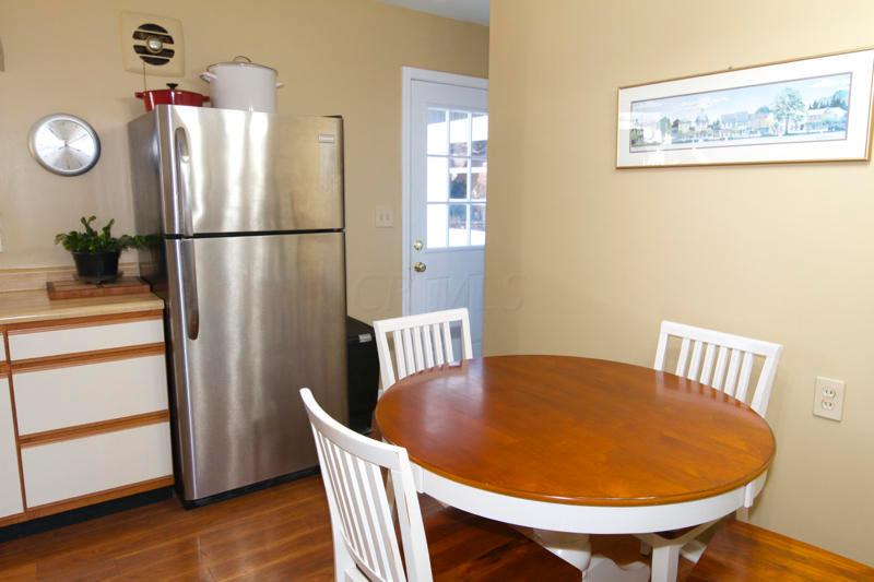 421 Chase Road Columbus, OH 43214 - Photo 14 of 26 Gallery Image 14