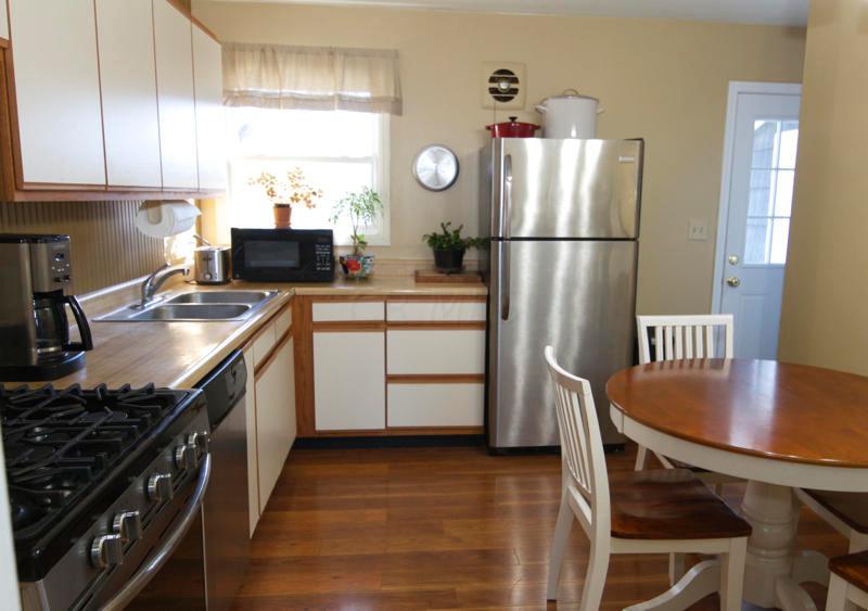 421 Chase Road Columbus, OH 43214 - Photo 5 of 26 Gallery Image 5