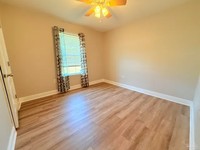 $392,500 | 5819 Hermitage Circle, Milton, FL 32570