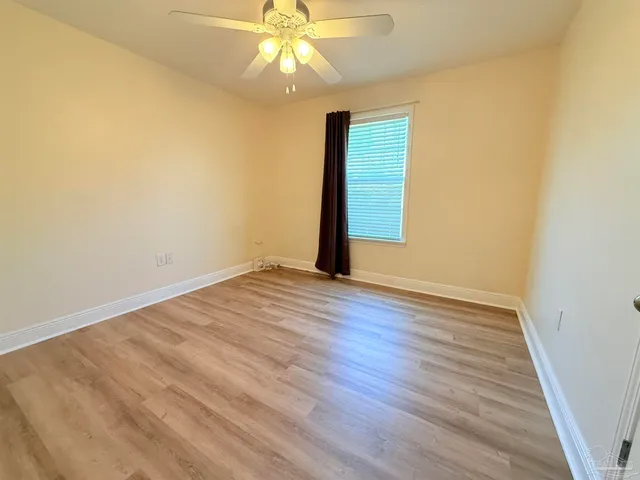 $392,500 | 5819 Hermitage Circle, Milton, FL 32570