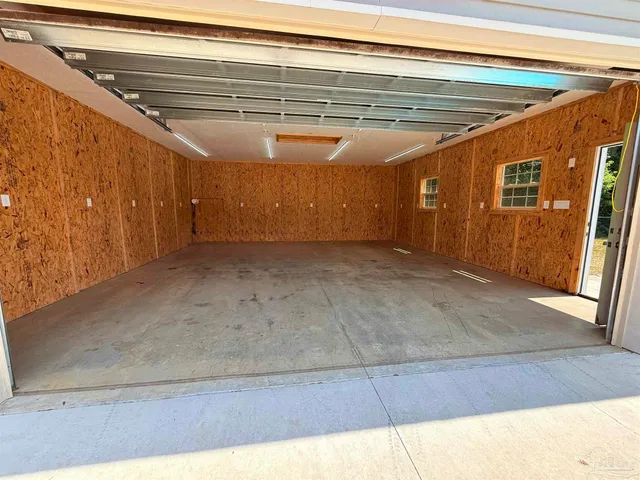 $392,500 | 5819 Hermitage Circle, Milton, FL 32570