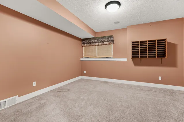 $799,900 | 5240 Brookestone Drive Northeast, Rockford, MI 49341