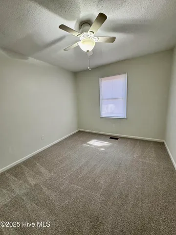 $1,400 | 100 David Drive, Unit E12, Greenville, NC 27858