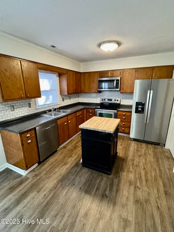 $1,400 | 100 David Drive, Unit E12, Greenville, NC 27858