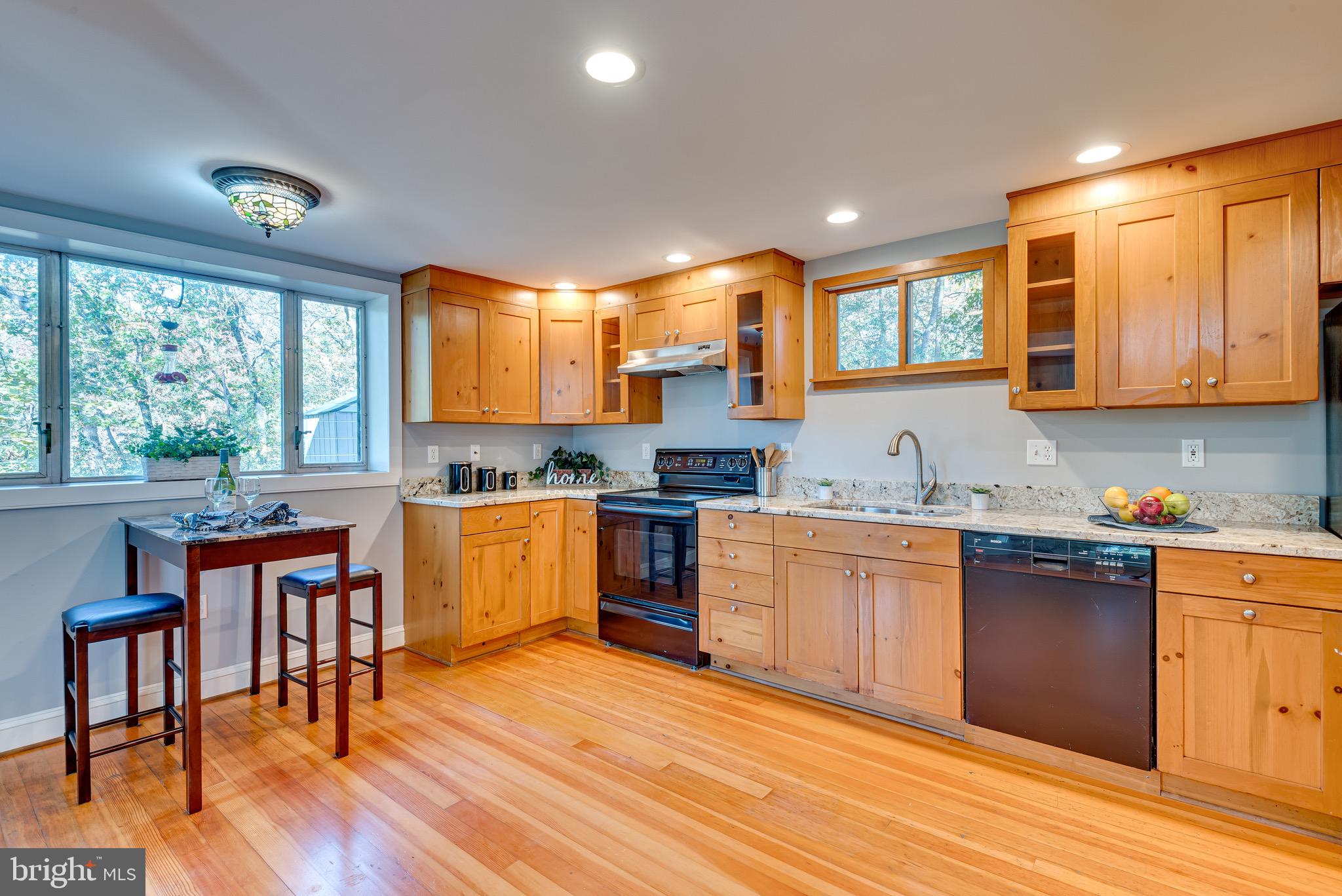 612 Holly Ridge Road Severna Park, MD 21146 - Photo 27 of 39 Lower level kitchen
